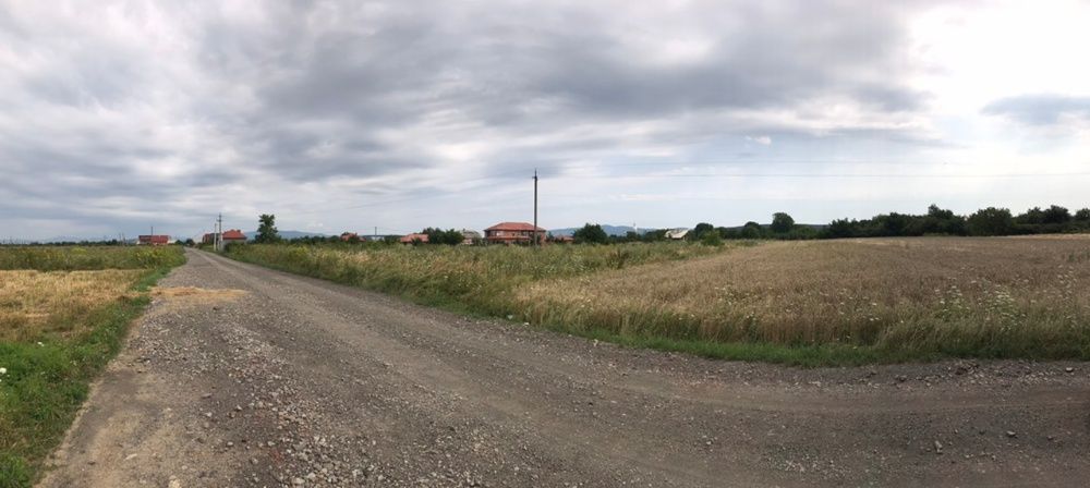 Продаеться участок 25 соток с. Баранинцы.