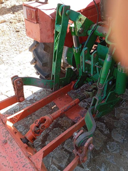 Trator Adriática c/ fresa 4x4 30CV