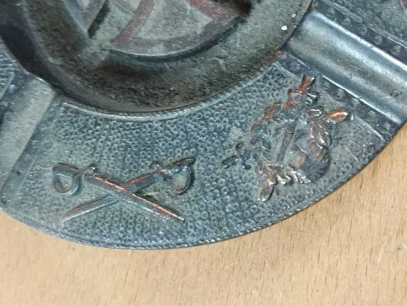 Cinzeiro Bronze - Liga dos Combatentes