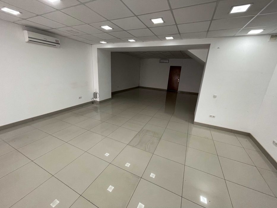 Центр Соборна/Велика Морська 100 кв.м. фасад ремонт ціна 150 тис. у.о.