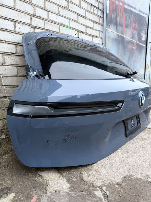 Кришка багажника BMW ix i20  задня ляда БМВ