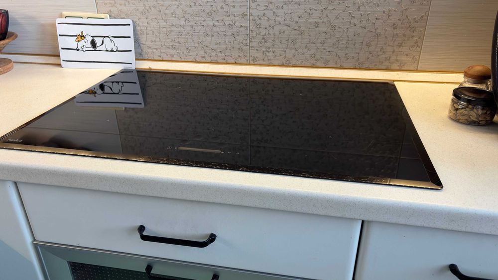 Płyta Indukcyjna AMICA 77cm używana