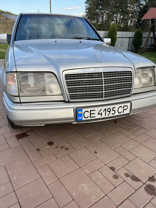 Мерседес бенц 124
