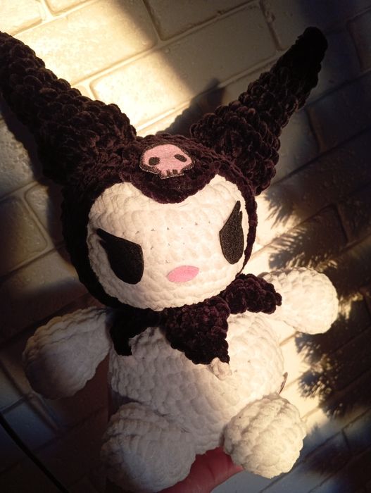 В'язанна іграшка Kuromi