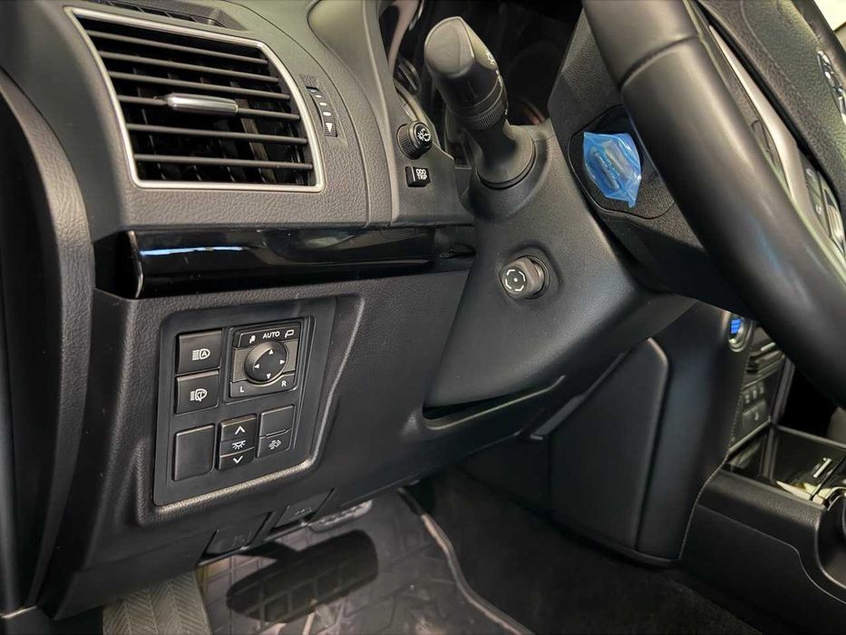 продам Toyota LC Prado