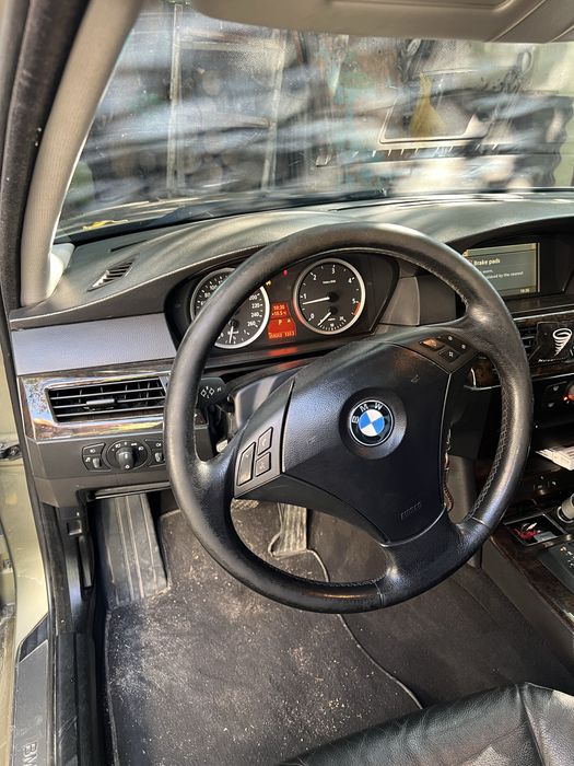 BMW е60 продам ь