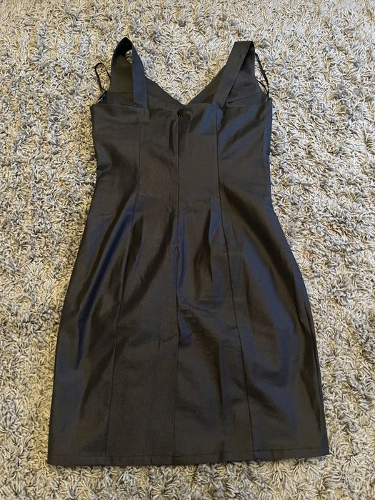 Szara sukienka 46