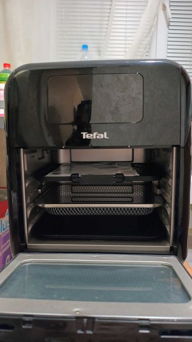 Мультипіч (аерогриль) Tefal Easy Fre Oven&Grill