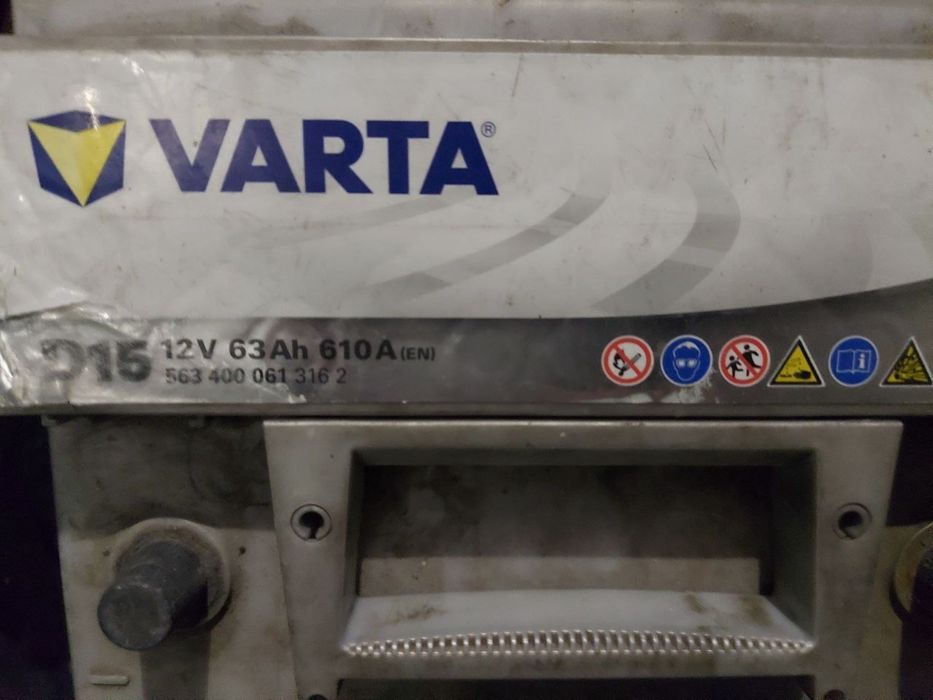 АКБ Varta Silver Dynamic 12V 63Ah 610A (Б/у)