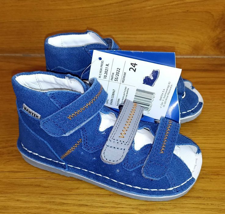 Buty sandałki profilowane, kapcie Bartek dziecięce 24