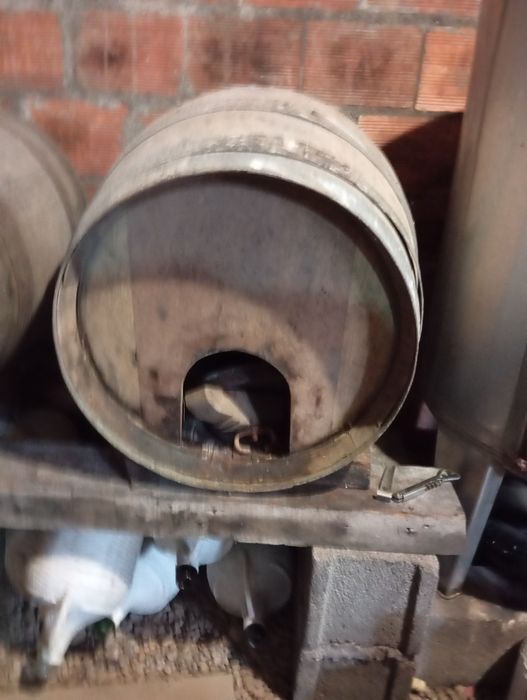 Pipas vinho de madeira