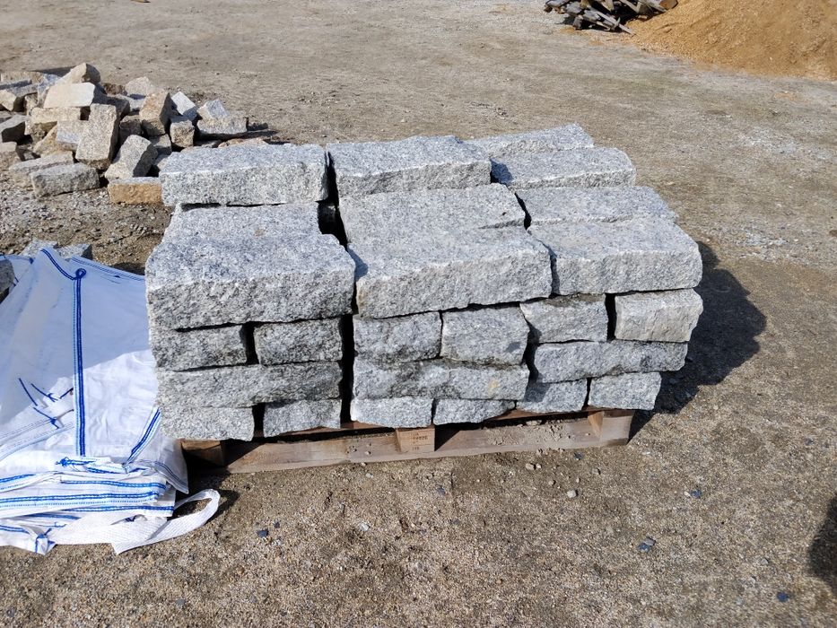 Obrzeża Palisady Ramka Granit Grysy  Pobrzeże