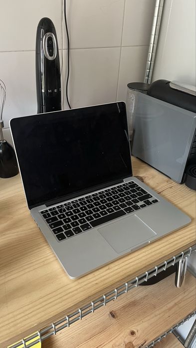 Macbook Pro / 16gb RAM / 1TB SSD / Core i7