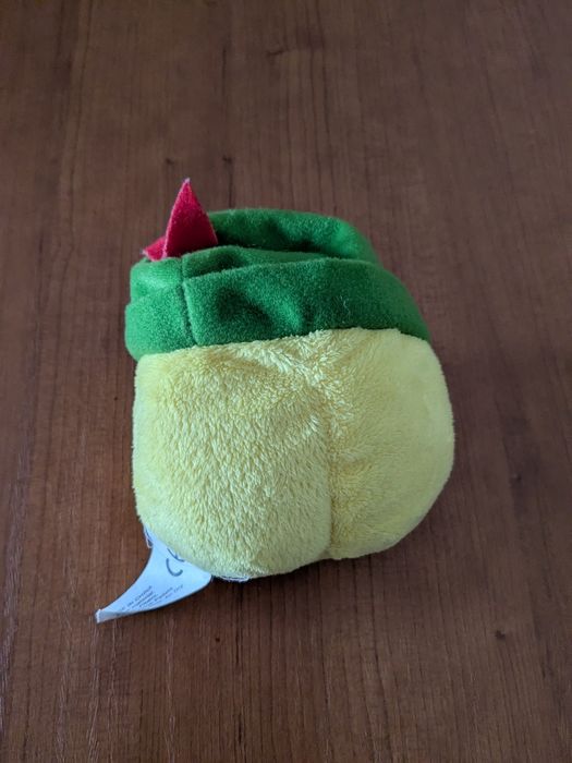 Puffle Amarelo raro com chapéu Club Penguin