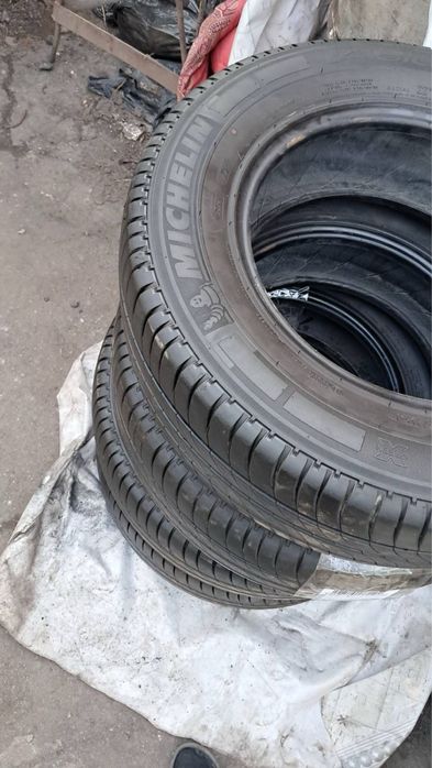 Michelin 235/65 R16C