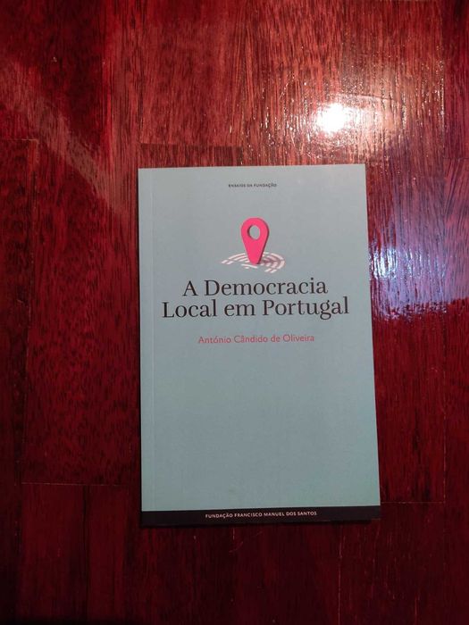 Livros "Ensaios da Fundação" FFMS