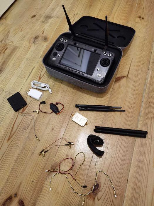 Pilot Skydroid H16 PRO + Raptor XR +  Signal Amplifier