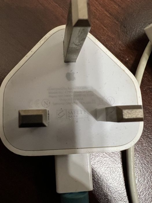 Продам на iphone блок