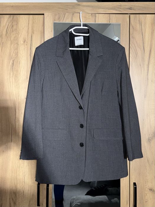 Класичний сірий піджак жакет
