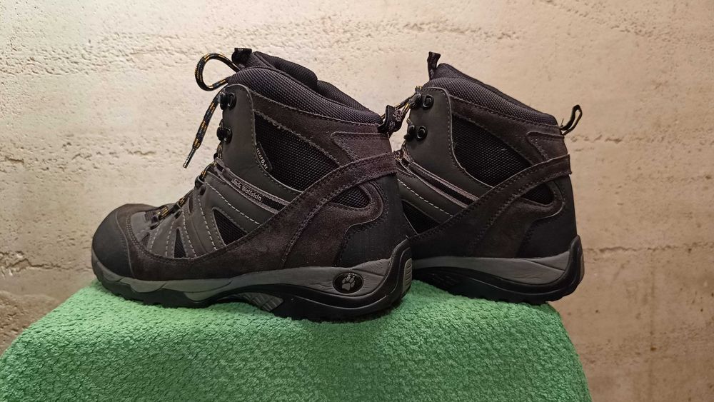 Buty trekkingowe JACK WOLFSKIN TRAILRIDER TEXAPORE r.43 stan b.dobry