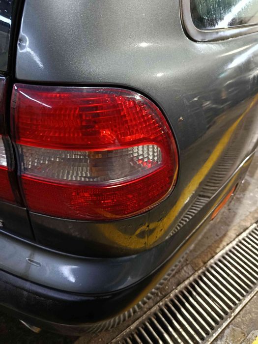 Farolim direito VOLVO V40 Combi (VW)