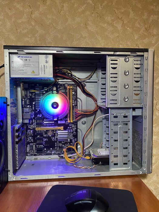 Системный блок для несложных задач Офисный ПК