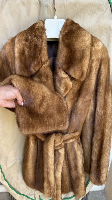 Продам норковую шубу Soft Gold