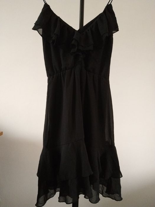 Sukienka czarna marki H&M