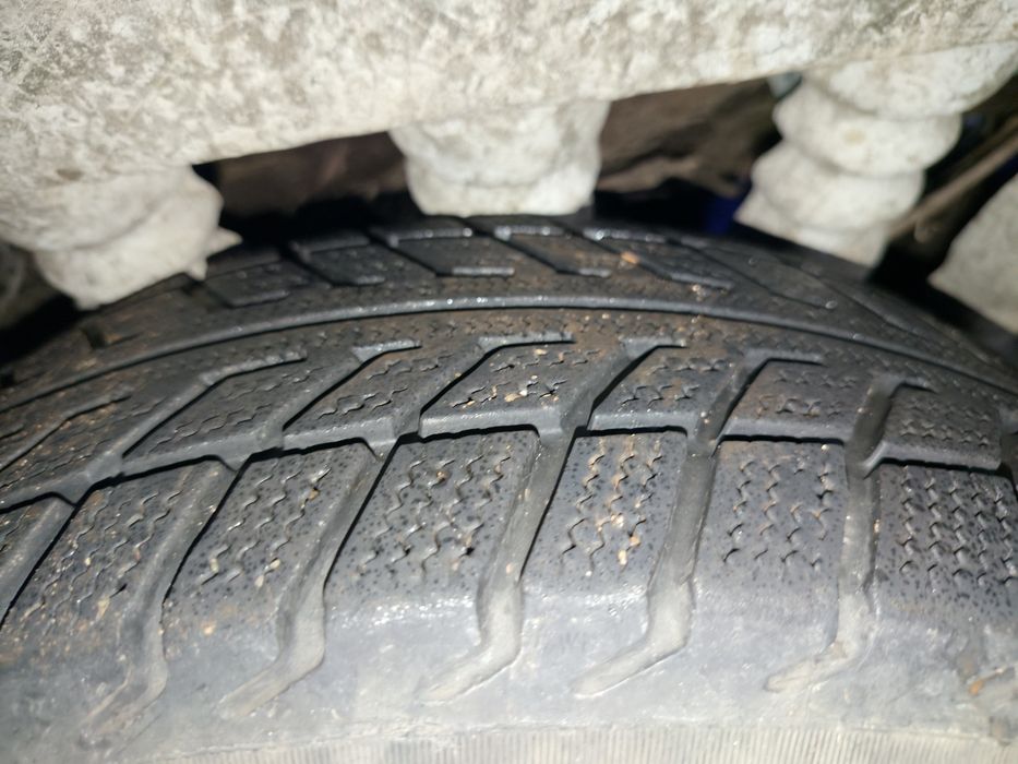 Зима , диски+ шини R13 ,175/70.