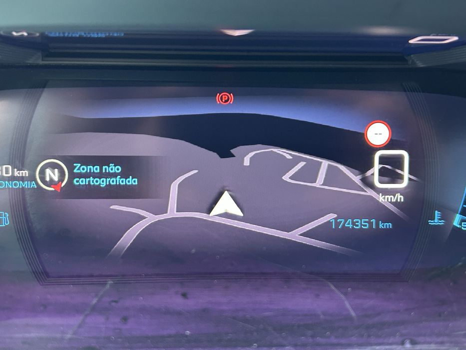 Pegueot 2008 1.5 hdi 03/2022