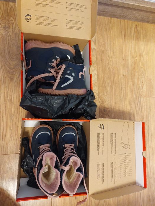 Buty zimowe Superfit, rozm. 24