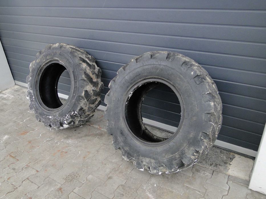 Opony Przód Opona 12.5/80-18 Koła JCB 3CX i inne maszyny Oryginał