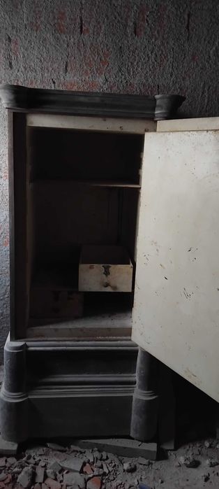 Cofre antigo "Milners 212 Patent"