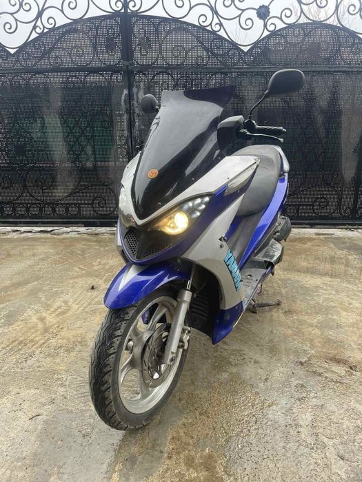 Скутер YIBEN  150T