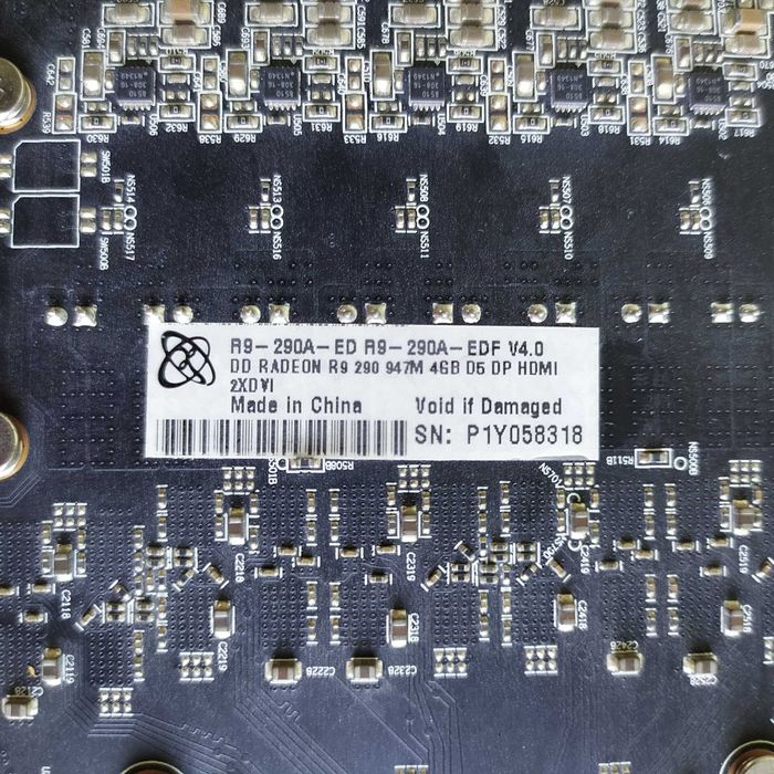 Видеокарта XFX AMD Radeon R9 290 4GB