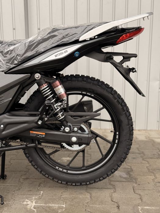 Мотоцикл  musstang region  mt250-9r