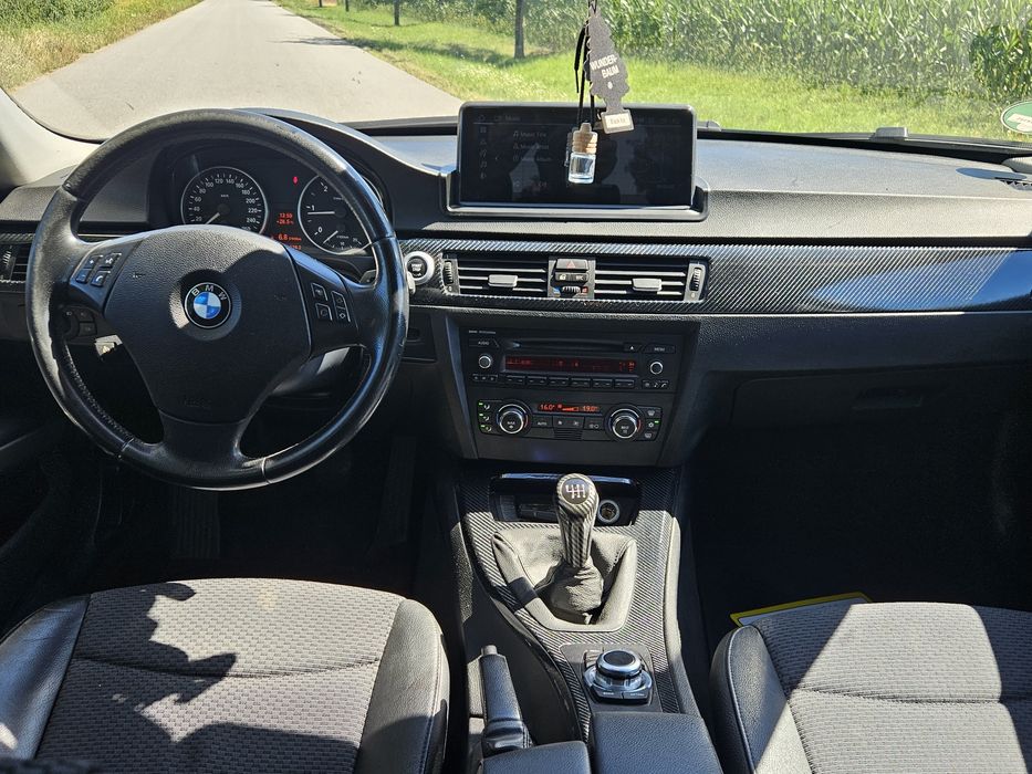 BMW E90 2.0D 2007r