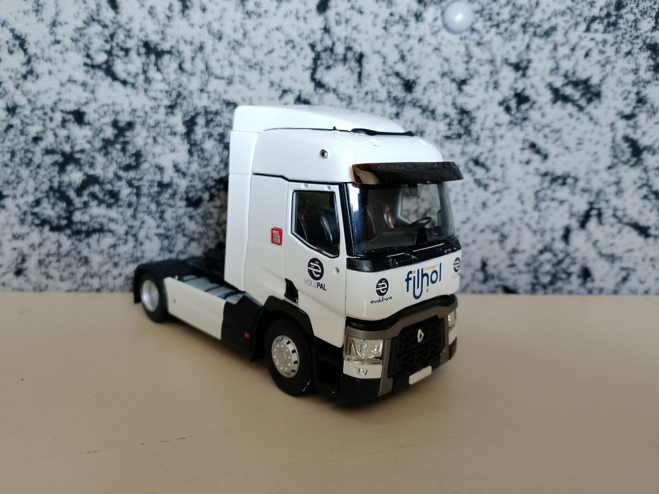 Eligor 1/43. Renault t 450