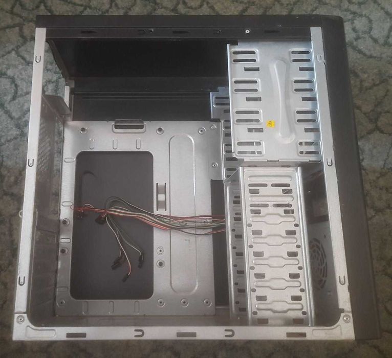 Корпус Midi-Tower Тест ОК(читати опис)