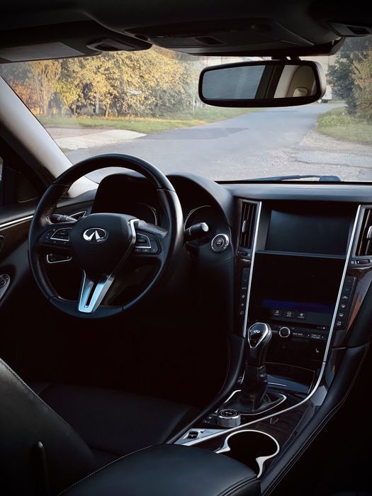 Продам Infiniti Q50 2.0t rest 2018 мод. року