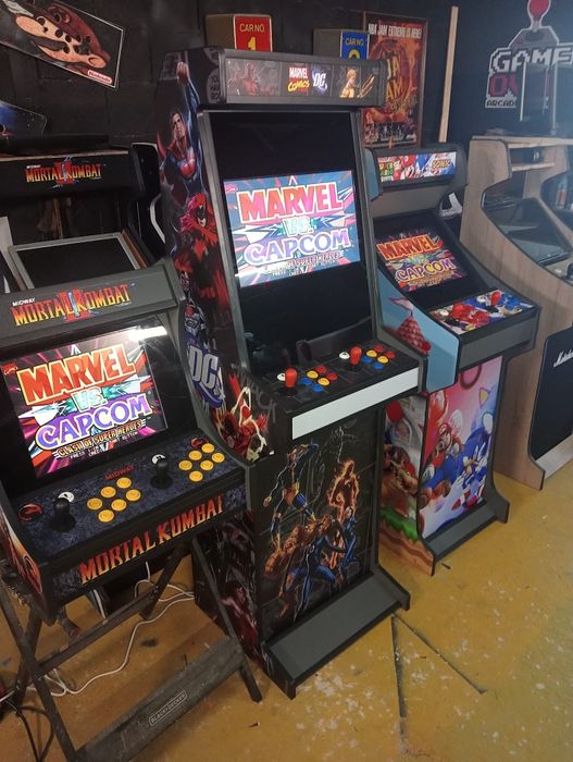 Máquinas arcade 9800 jogos