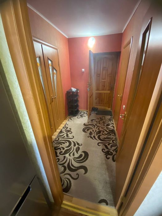Продам квартиру в центрі Звягеля