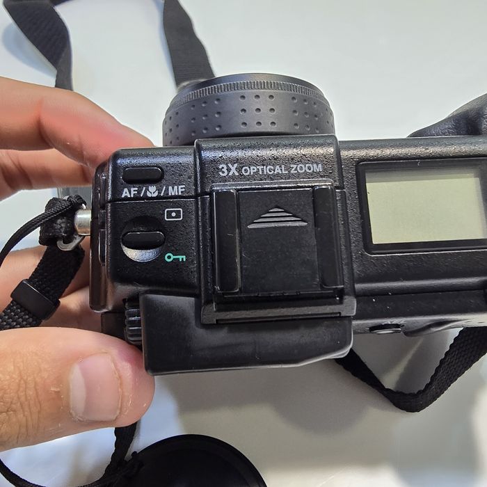 Фотоапарат  OLYMPUS