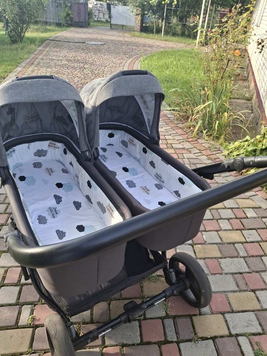 Продам коляску для двійні Jedo