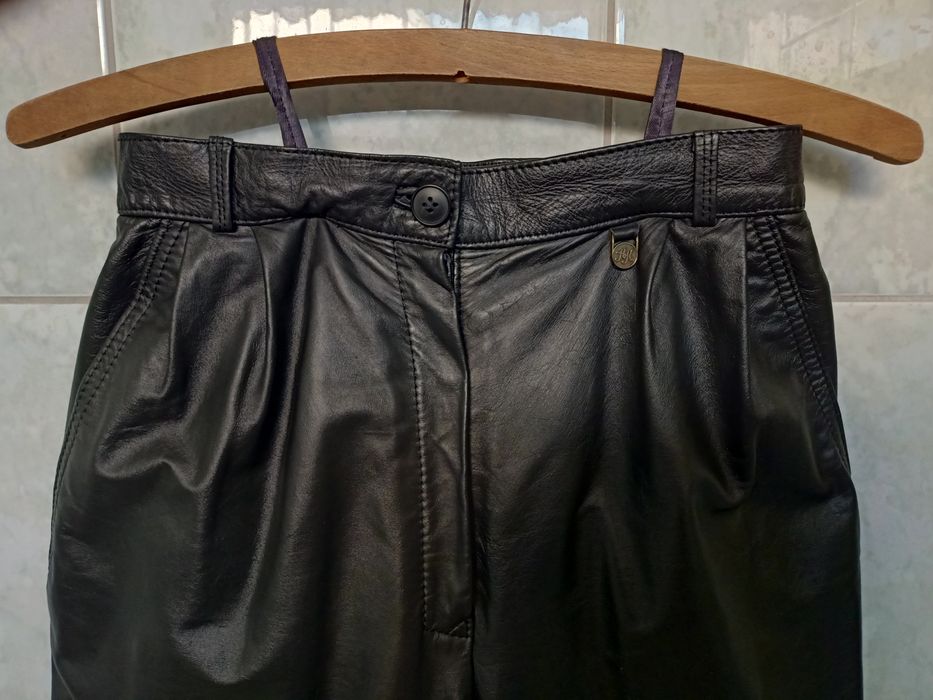 Klasyczne spodnie skórzane - unisex.