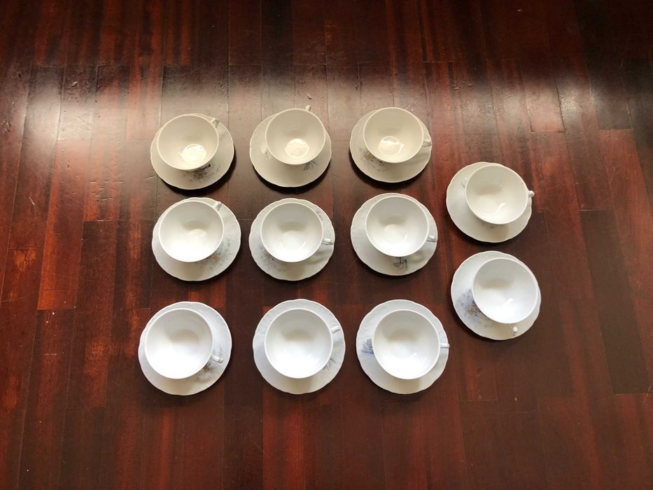 Serviço de chá porcelana Vista Alegre (anos 70) com motivos orientais