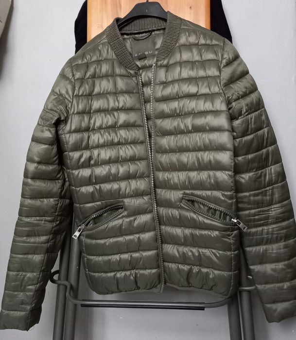 Kurtka khaki amisu r.34.