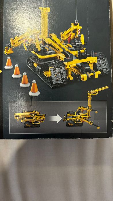 Lego Technic Compact Crawler Crane (42097)