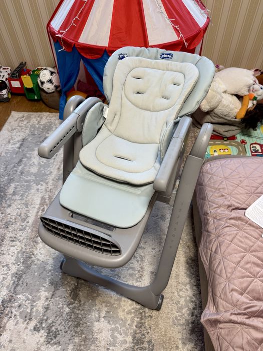 Стільчик шезлонг для годування Chicco Polly Magic