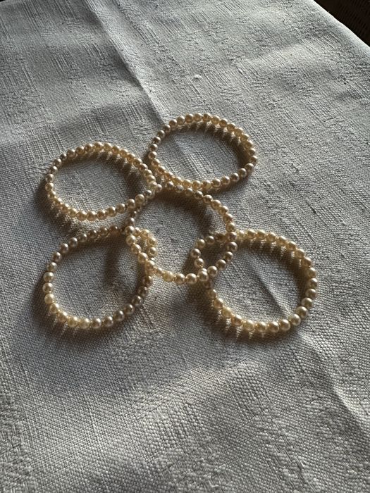 5 bransoletek na gumce